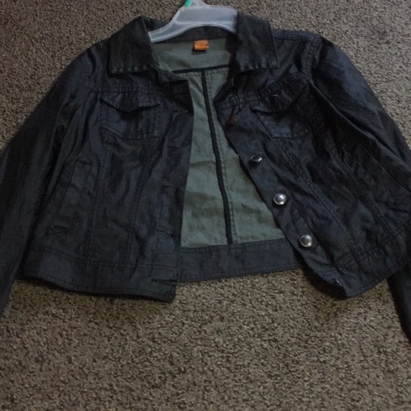 Jacket - Picture 2 of 3